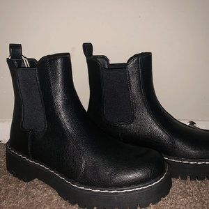Black Leather Boots size 7.5